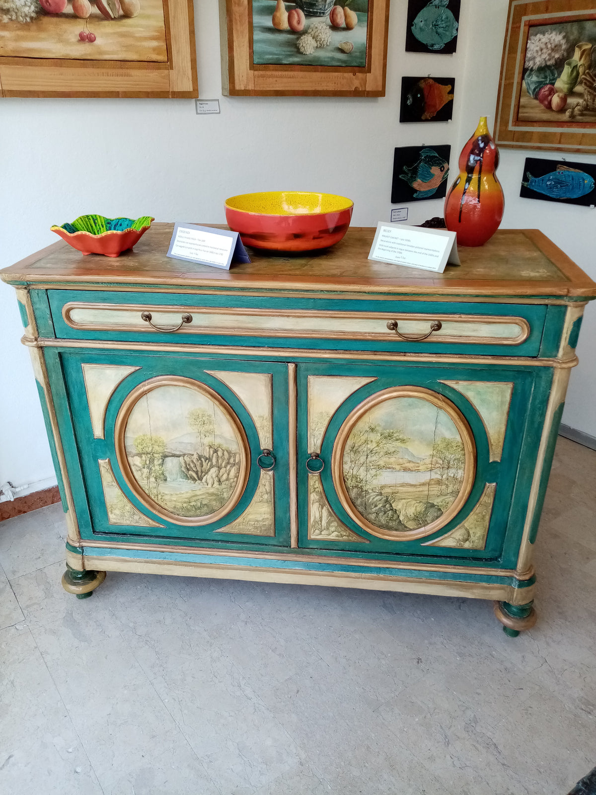 Vista intera credenza madia epoca - Mobile d'arte italiano fine 1800