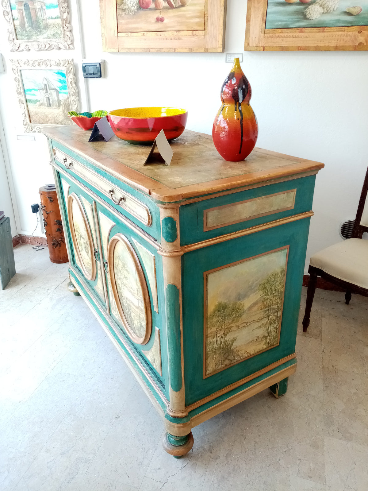 Vista laterale credenza madia epoca - Mobile d'arte italiano fine 1800
